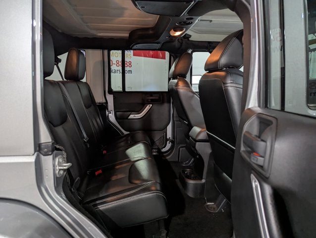 2015 Jeep Wrangler Unlimited 3.6L 6 Cyl 4WD 4dr Sahara