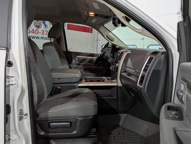 2018 RAM 1500 3.6L 6 Cyl Big Horn 4x4 Crew Cab 5'7" Box