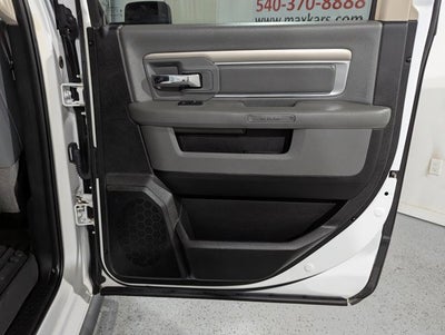 2018 RAM 1500 3.6L 6 Cyl Big Horn 4x4 Crew Cab 5'7" Box