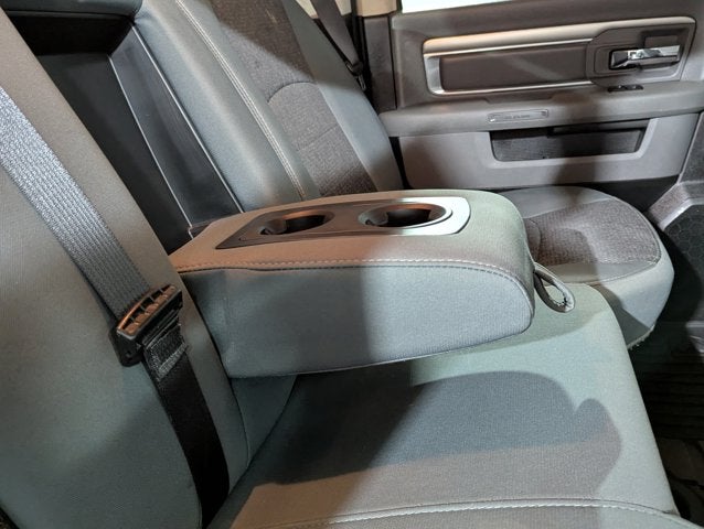 2018 RAM 1500 3.6L 6 Cyl Big Horn 4x4 Crew Cab 5'7" Box