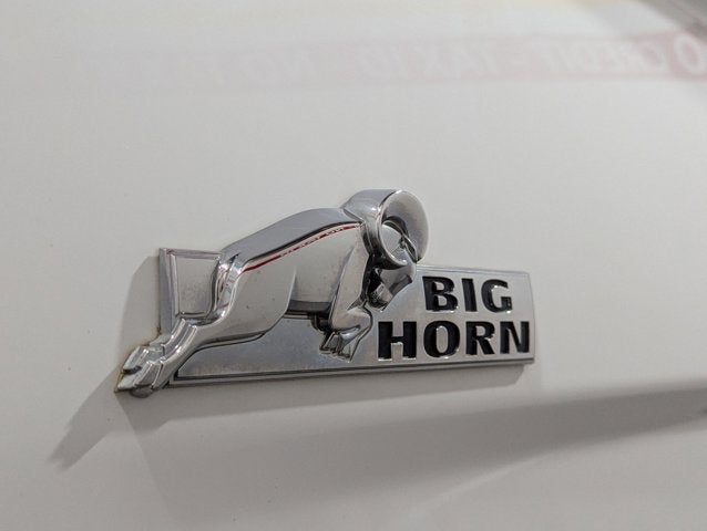 2018 RAM 1500 3.6L 6 Cyl Big Horn 4x4 Crew Cab 5'7" Box