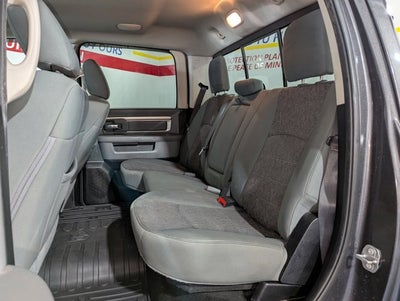 2016 RAM 1500 4WD Crew Cab 140.5" Big Horn