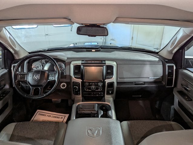 2016 RAM 1500 4WD Crew Cab 140.5" Big Horn