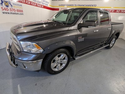 2016 RAM 1500 4WD Crew Cab 140.5" Big Horn