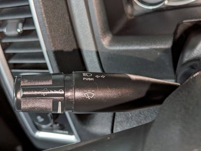 2016 RAM 1500 4WD Crew Cab 140.5" Big Horn