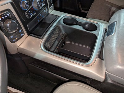 2016 RAM 1500 4WD Crew Cab 140.5" Big Horn