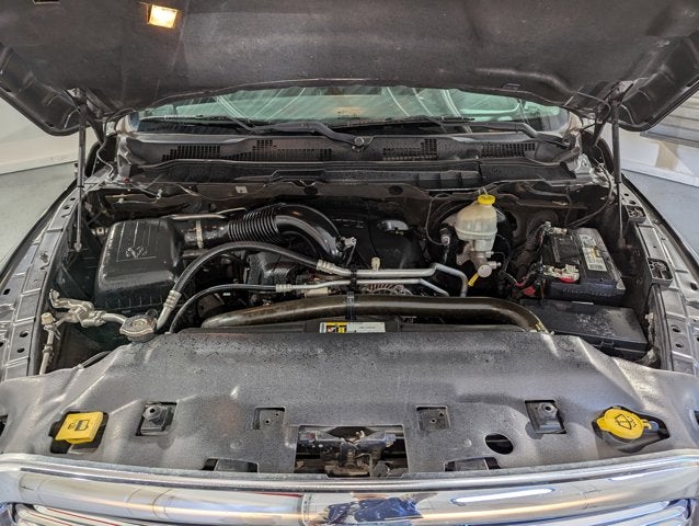 2016 RAM 1500 4WD Crew Cab 140.5" Big Horn