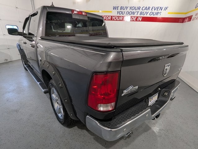 2016 RAM 1500 4WD Crew Cab 140.5" Big Horn