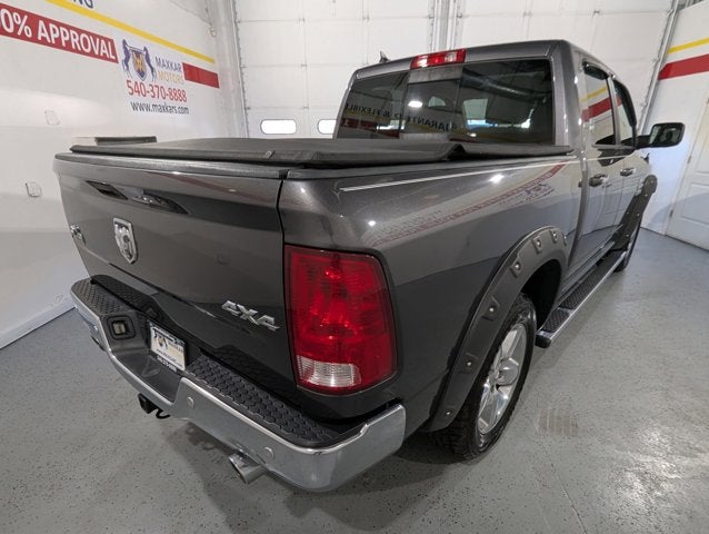 2016 RAM 1500 4WD Crew Cab 140.5" Big Horn