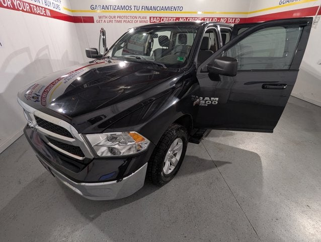 2019 RAM 1500 Classic 5.7L 8 Cyl 4WD SLT