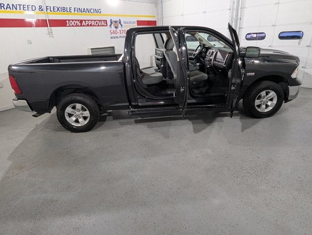 2019 RAM 1500 Classic 5.7L 8 Cyl 4WD SLT