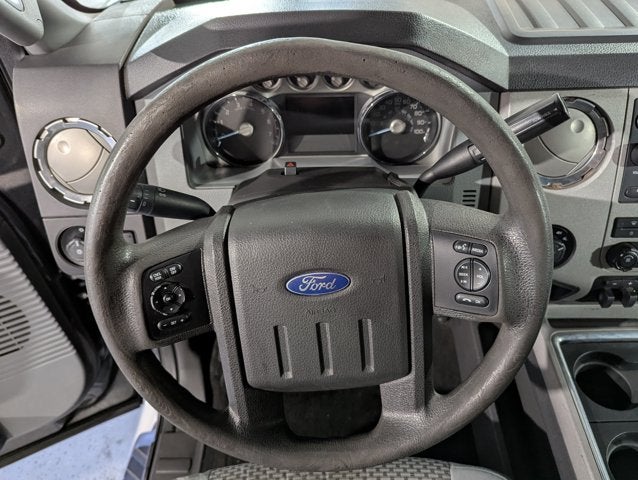 2015 Ford Super Duty F-250 SRW 4x4 Crew Cab XLT