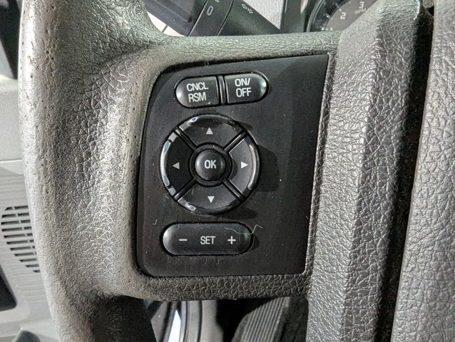 2015 Ford Super Duty F-250 SRW 4x4 Crew Cab XLT