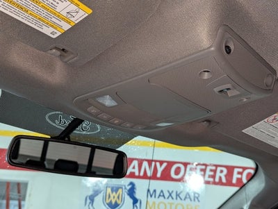 2017 Ford Super Duty F-350 SRW 6.2L 8 Cyl Lariat 4WD Crew Cab 8' Box