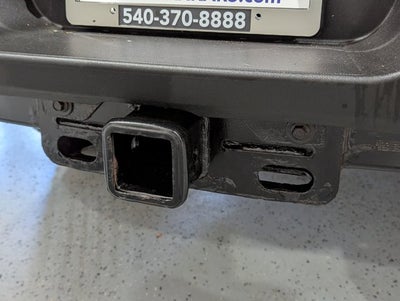 2017 Ford Super Duty F-350 SRW 6.2L 8 Cyl Lariat 4WD Crew Cab 8' Box