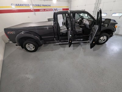 2016 Ford Super Duty F-350 DRW 6.7L V8 Diesel 4WD Crew Cab 172" XLT