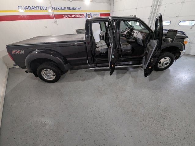 2016 Ford Super Duty F-350 DRW 6.7L V8 Diesel 4WD Crew Cab 172" XLT