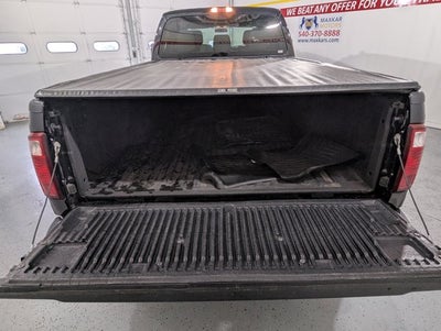 2016 Ford Super Duty F-350 DRW 6.7L V8 Diesel 4WD Crew Cab 172" XLT