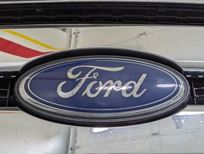 2016 Ford Super Duty F-350 DRW 6.7L V8 Diesel 4WD Crew Cab 172" XLT