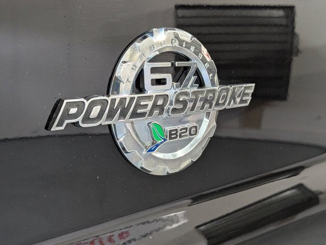 2016 Ford Super Duty F-350 DRW 6.7L V8 Diesel 4WD Crew Cab 172" XLT