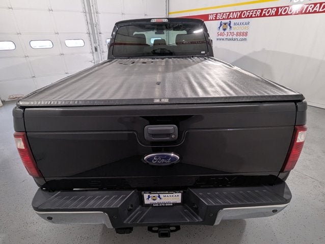 2016 Ford Super Duty F-350 DRW 6.7L V8 Diesel 4WD Crew Cab 172" XLT