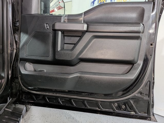 2019 Ford F-150 4WD SuperCrew 5.5 LARIAT