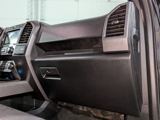 2019 Ford F-150 4WD SuperCrew 5.5 LARIAT