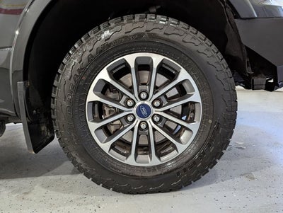 2019 Ford F-150 4WD SuperCrew 5.5 LARIAT