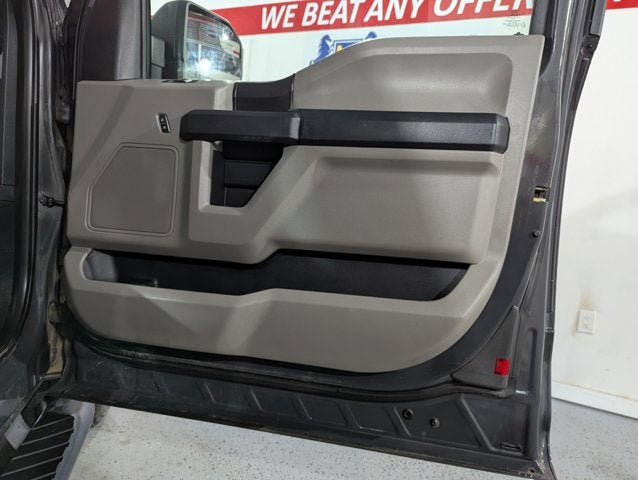 2016 Ford F-150 3.5L V6 4WD 4WD SuperCab 145" XL