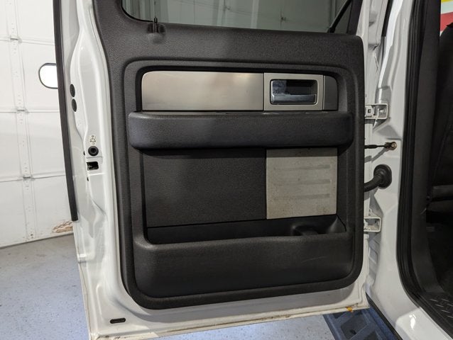 2014 Ford F-150 6.2L V8 SVT Raptor