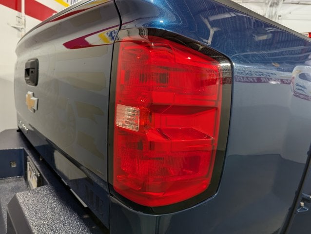 2015 Chevrolet Silverado 2500HD Built After Aug 14 4WD Crew Cab 167.7 Work Truck