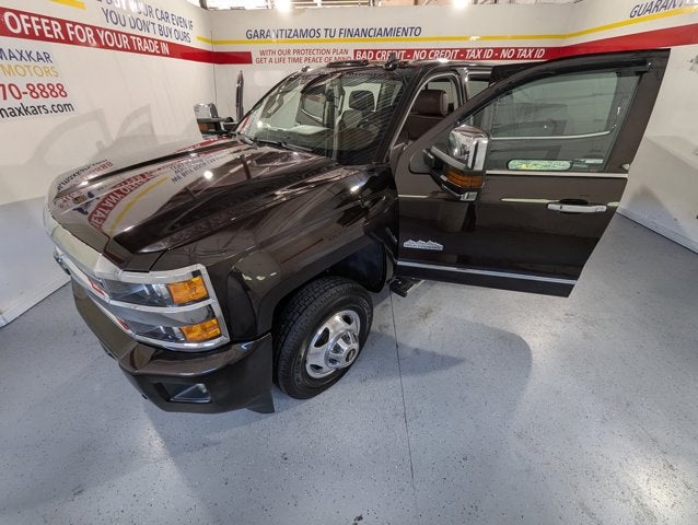 2018 Chevrolet Silverado 3500HD 4WD Crew Cab 167.7 High Country