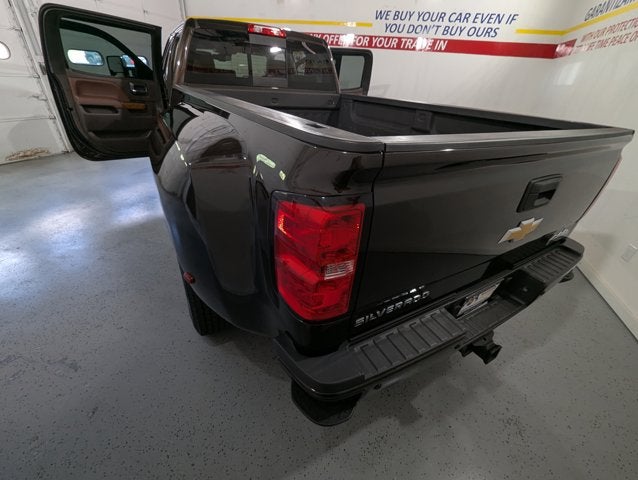 2018 Chevrolet Silverado 3500HD 4WD Crew Cab 167.7 High Country