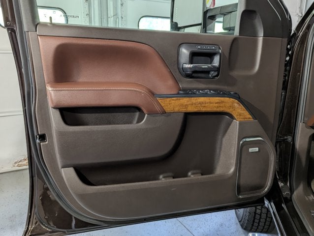 2018 Chevrolet Silverado 3500HD 4WD Crew Cab 167.7 High Country