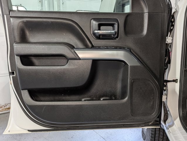 2015 Chevrolet Silverado 3500HD 6.6L 8 Cyl Diesel 4WD LT