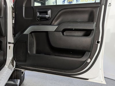 2015 Chevrolet Silverado 3500HD 6.6L 8 Cyl Diesel 4WD LT