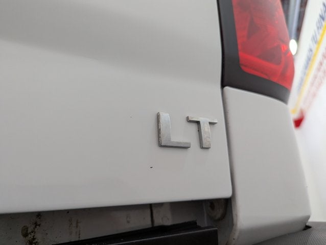 2015 Chevrolet Silverado 3500HD 6.6L 8 Cyl Diesel 4WD LT