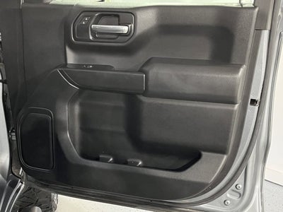 2019 Chevrolet Silverado 1500 4.3L 6 Cyl 4WD Crew Cab 147" Custom