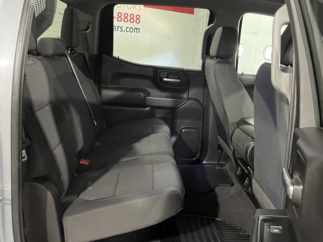 2019 Chevrolet Silverado 1500 4.3L 6 Cyl 4WD Crew Cab 147" Custom