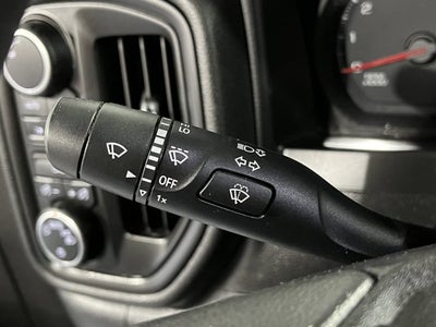 2019 Chevrolet Silverado 1500 4.3L 6 Cyl 4WD Crew Cab 147" Custom