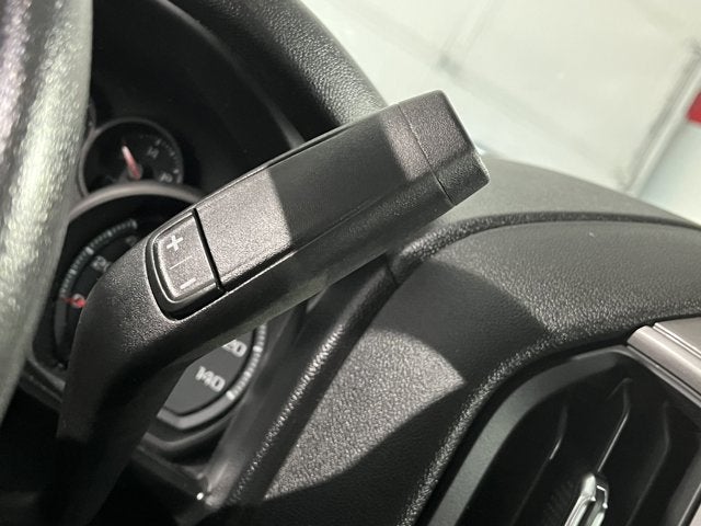 2019 Chevrolet Silverado 1500 4.3L 6 Cyl 4WD Crew Cab 147" Custom