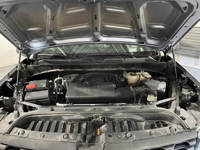 2019 Chevrolet Silverado 1500 4.3L 6 Cyl 4WD Crew Cab 147" Custom