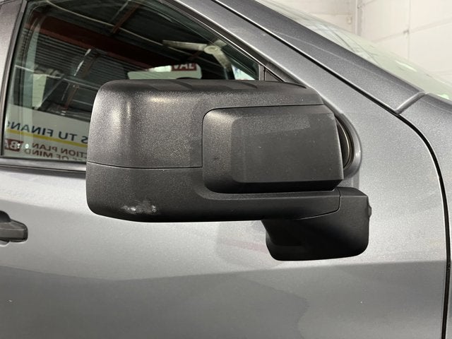 2019 Chevrolet Silverado 1500 4.3L 6 Cyl 4WD Crew Cab 147" Custom