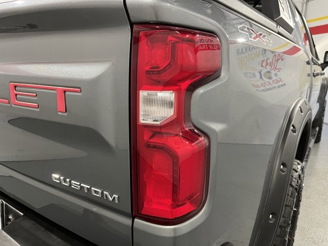 2019 Chevrolet Silverado 1500 4.3L 6 Cyl 4WD Crew Cab 147" Custom