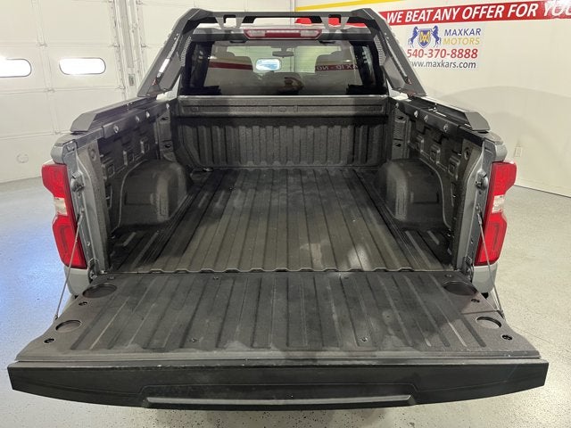 2019 Chevrolet Silverado 1500 4.3L 6 Cyl 4WD Crew Cab 147" Custom