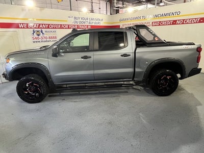 2019 Chevrolet Silverado 1500 4.3L 6 Cyl 4WD Crew Cab 147" Custom