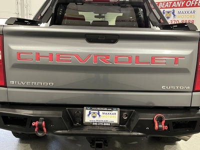 2019 Chevrolet Silverado 1500 4.3L 6 Cyl 4WD Crew Cab 147" Custom