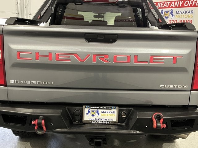 2019 Chevrolet Silverado 1500 4.3L 6 Cyl 4WD Crew Cab 147" Custom