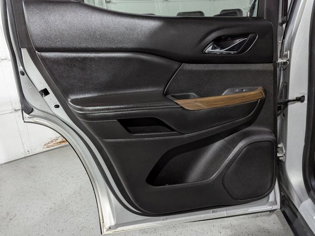 2018 GMC Acadia 2.5L 4 Cylinder FWD 4dr SLE w/SLE-2