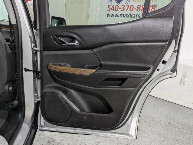 2018 GMC Acadia 2.5L 4 Cylinder FWD 4dr SLE w/SLE-2